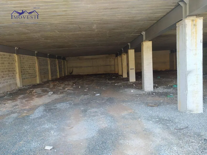 Loja para alugar, 217m2 em Centro, Marica - RJ - imagem 5 Foto 5 de Loja para alugar, 217m2 em Centro, Marica - RJ