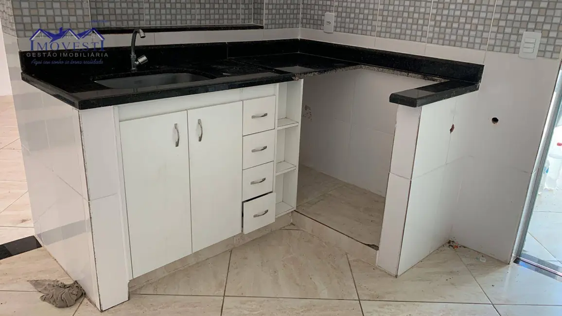 Foto 2 de Casa com 2 quartos à venda, 480m2 em Marica - RJ