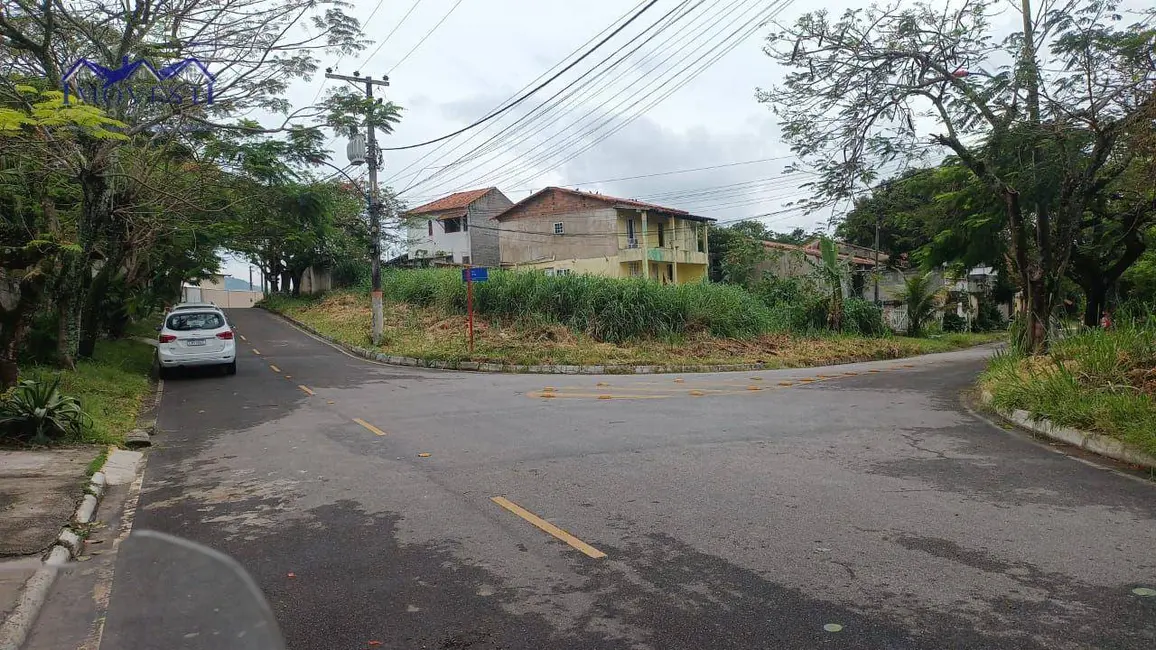 Foto 2 de Terreno / Lote à venda, 527m2 em Marica - RJ