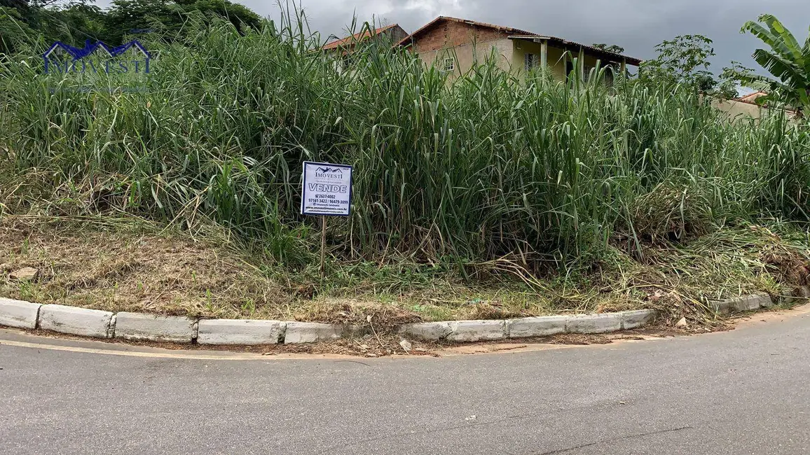 Foto 1 de Terreno / Lote à venda, 527m2 em Marica - RJ
