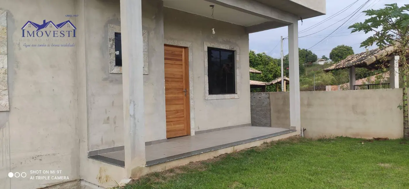 Foto 1 de Casa com 2 quartos à venda, 65m2 em Marica - RJ