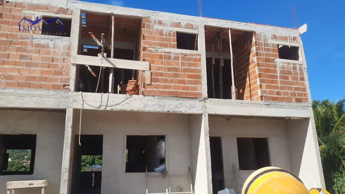 Casa com 2 quartos à venda, 82m2 em Flamengo, Marica - RJ - imagem 3 Foto 3 de Casa com 2 quartos à venda, 82m2 em Flamengo, Marica - RJ