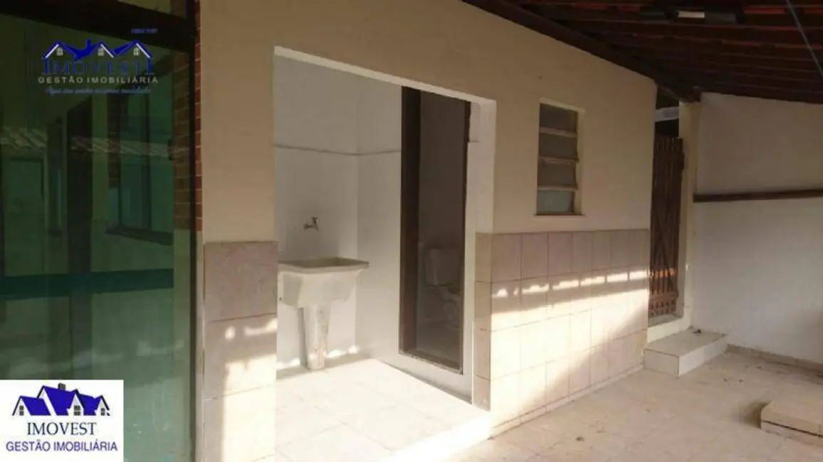 Foto 4 de Casa com 3 quartos à venda, 115m2 em Centro, Marica - RJ