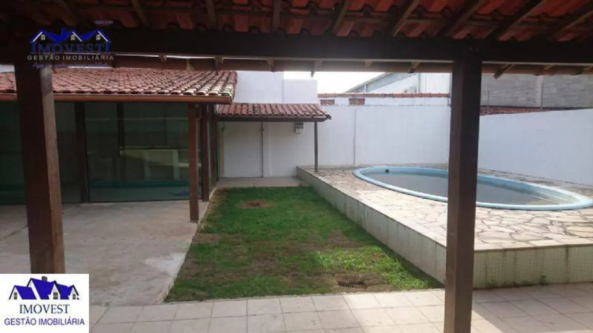 Foto 3 de Casa com 3 quartos à venda, 115m2 em Centro, Marica - RJ