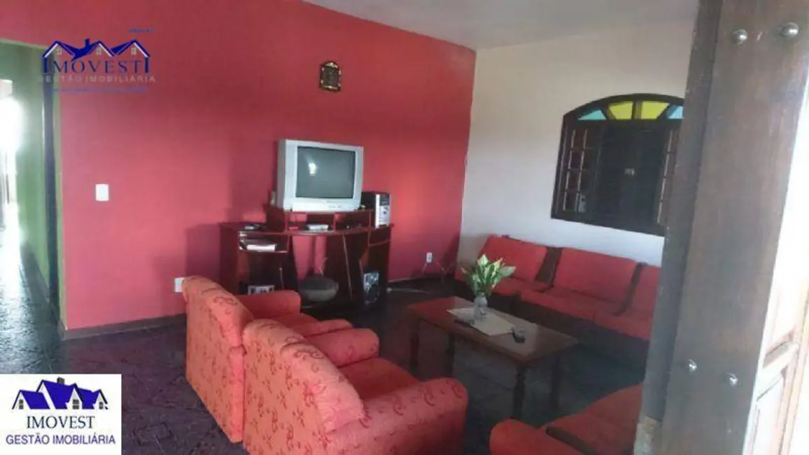 Casa com 3 quartos à venda, 118m2 em Centro, Marica - RJ - imagem 9 Foto 9 de Casa com 3 quartos à venda, 118m2 em Centro, Marica - RJ