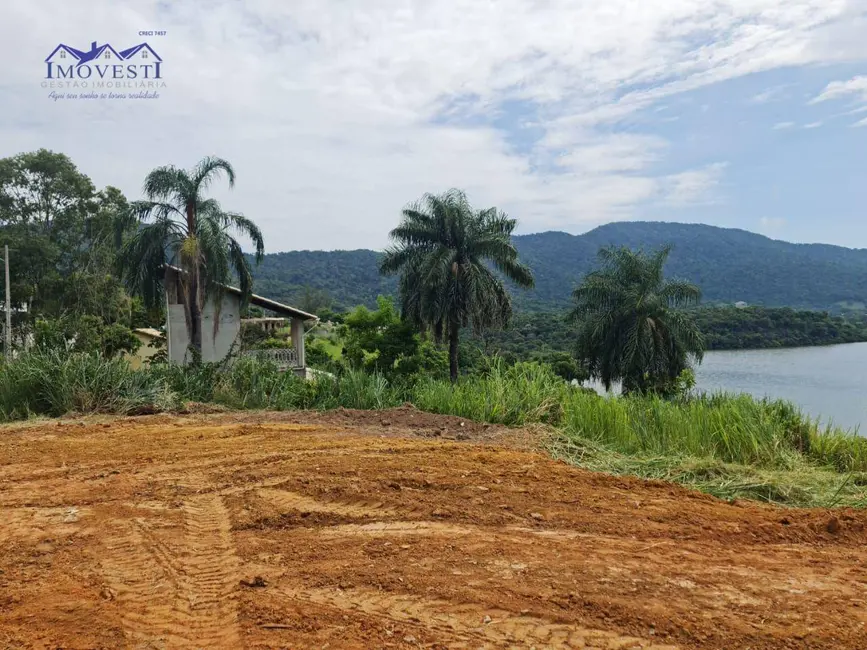 Foto 1 de Terreno / Lote à venda, 480m2 em Marica - RJ