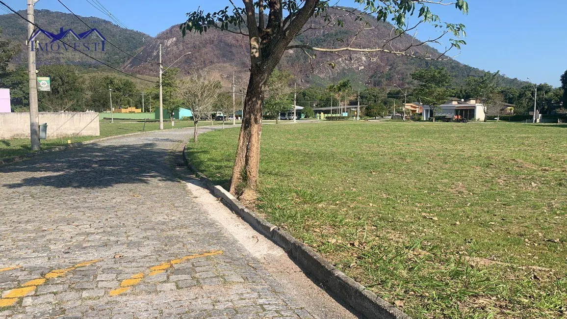 Foto 3 de Terreno / Lote à venda, 610m2 em Ubatiba, Marica - RJ