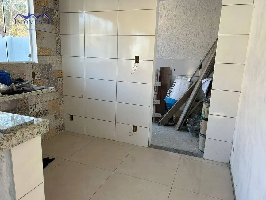 Foto 9 de Casa com 2 quartos à venda, 360m2 em Jacaroá, Marica - RJ