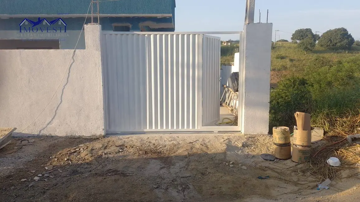 Foto 4 de Casa com 2 quartos à venda, 360m2 em Jacaroá, Marica - RJ