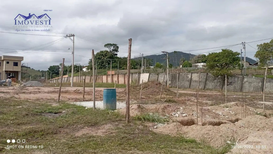Foto 1 de Terreno / Lote à venda, 240m2 em Ubatiba, Marica - RJ