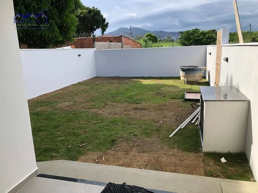 Foto 7 de Casa com 2 quartos à venda, 216m2 em Marica - RJ
