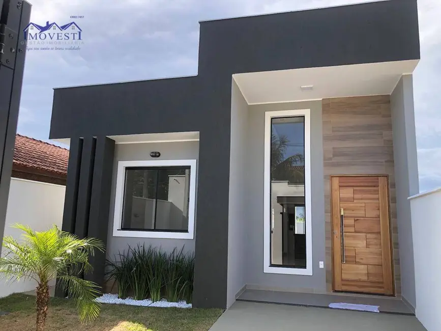 Foto 1 de Casa com 2 quartos à venda, 216m2 em Marica - RJ