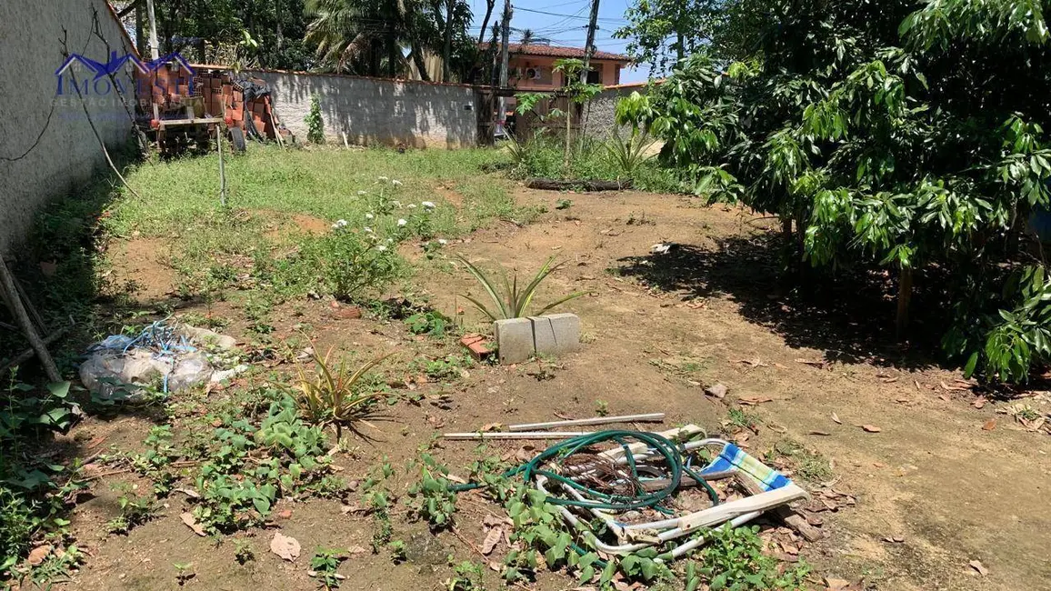 Foto 2 de Terreno / Lote à venda, 360m2 em Centro, Marica - RJ