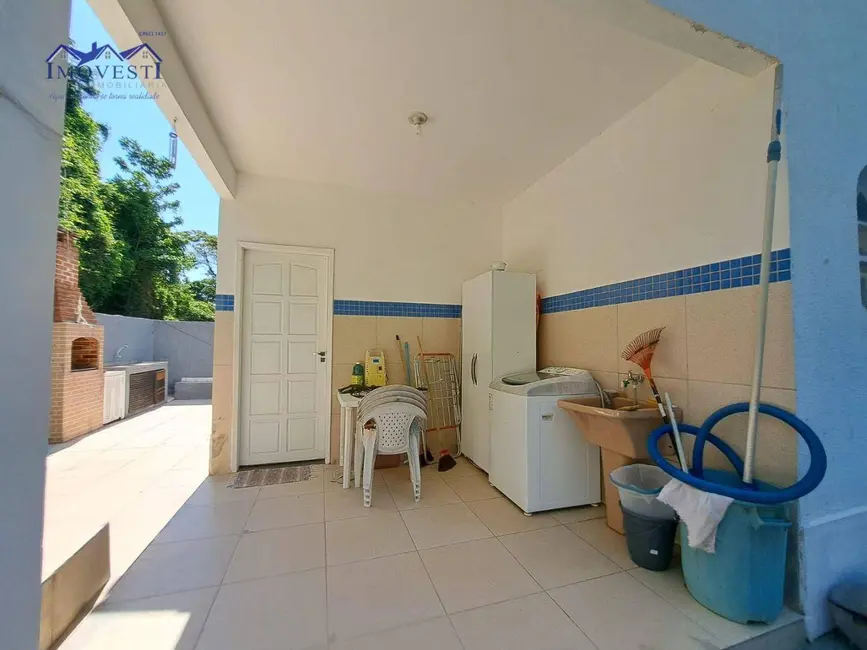 Foto 8 de Casa com 2 quartos à venda, 210m2 em Flamengo, Marica - RJ
