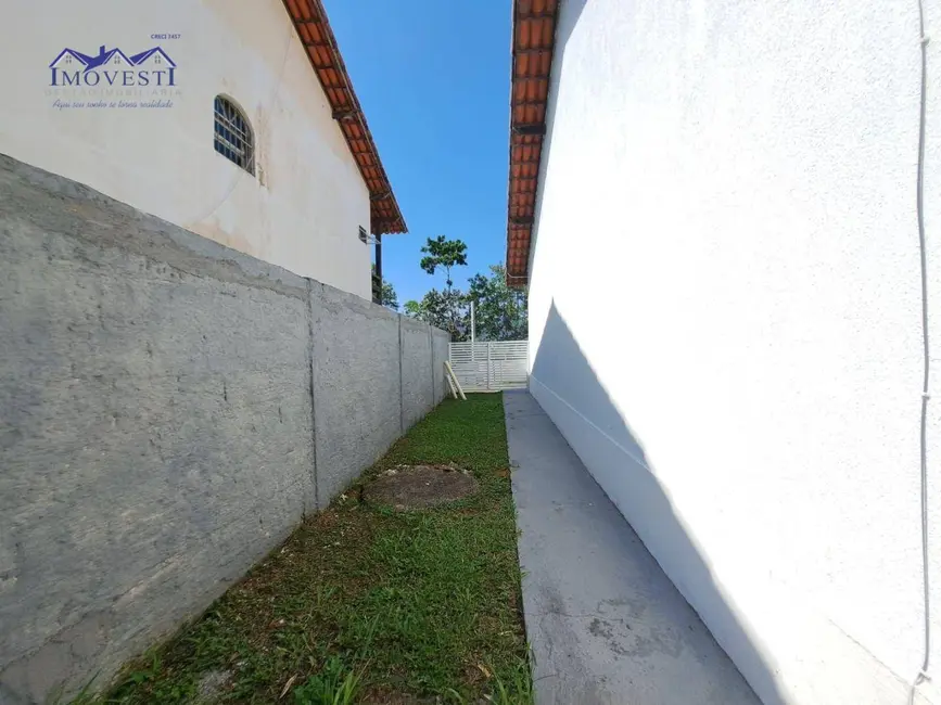 Foto 2 de Casa com 2 quartos à venda, 210m2 em Flamengo, Marica - RJ