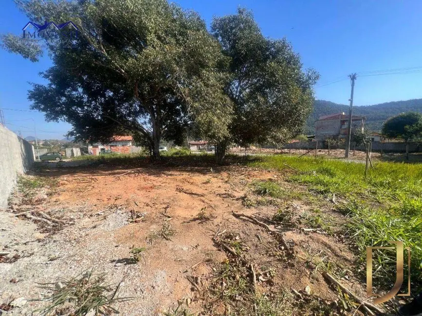 Foto 2 de Terreno / Lote à venda, 459m2 em Jacaroá, Marica - RJ