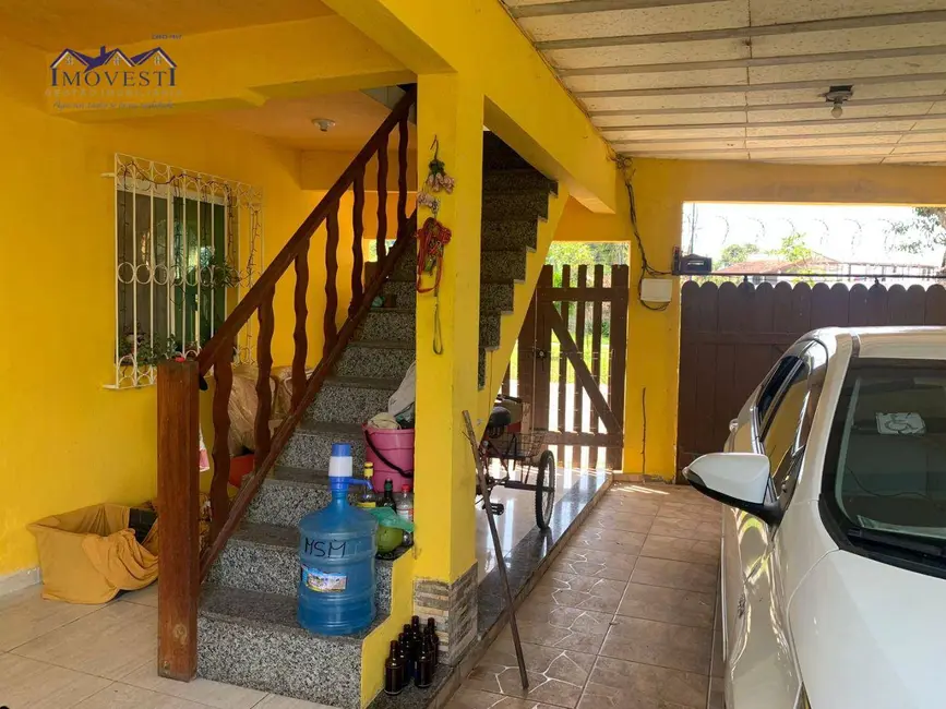 Casa com 3 quartos à venda, 260m2 em Parque Nanci, Marica - RJ - imagem 4 Foto 4 de Casa com 3 quartos à venda, 260m2 em Parque Nanci, Marica - RJ