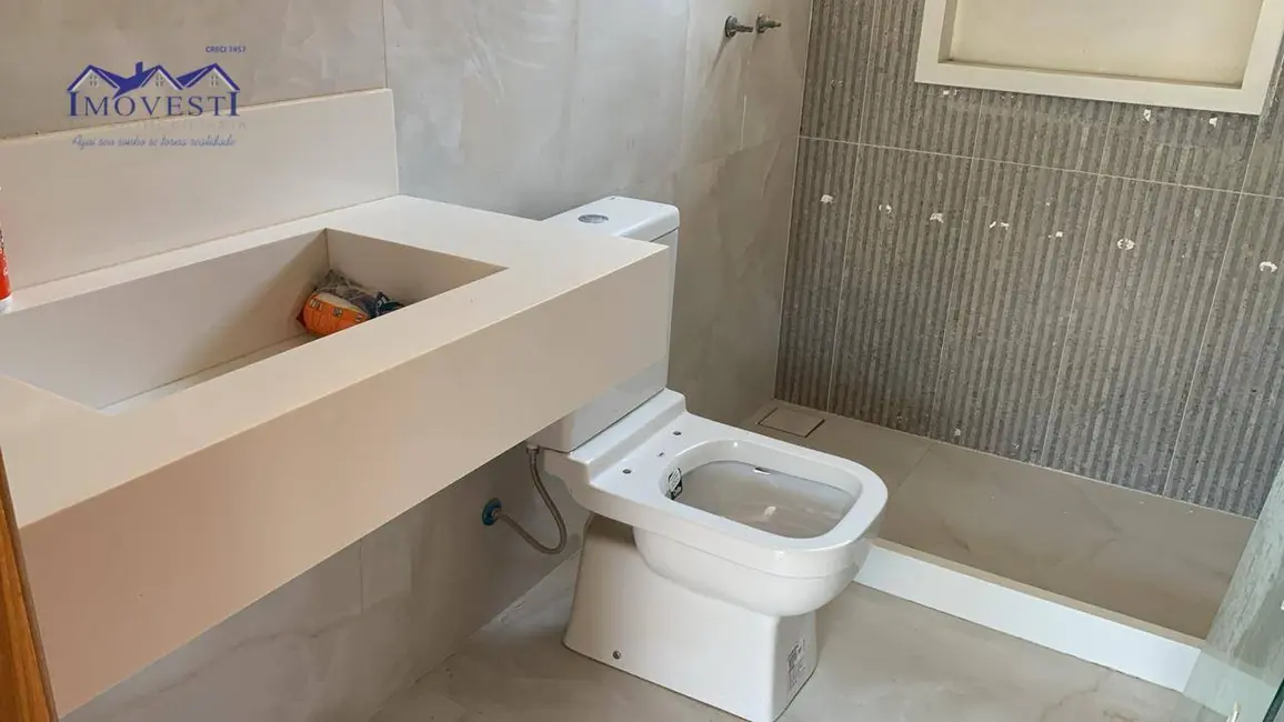 Foto 8 de Casa de Condomínio com 3 quartos à venda, 370m2 em Marica - RJ
