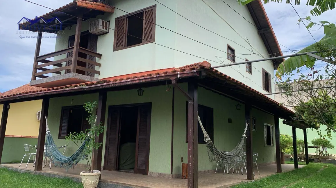 Foto 1 de Casa de Condomínio com 4 quartos para alugar, 360m2 em Ponta Grossa, Marica - RJ