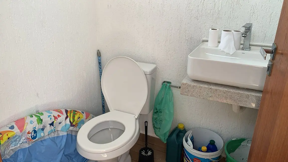 Foto 5 de Casa de Condomínio com 5 quartos à venda, 368m2 em Marica - RJ