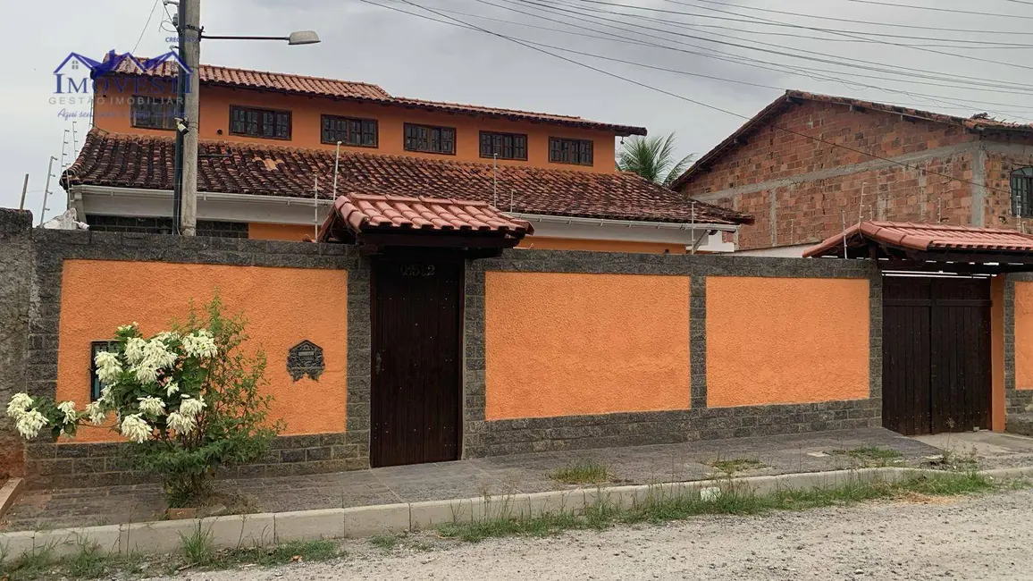 Foto 1 de Casa com 4 quartos à venda, 450m2 em Marica - RJ