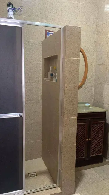 Casa com 4 quartos à venda, 450m2 em Marica - RJ - imagem 9 Foto 9 de Casa com 4 quartos à venda, 450m2 em Marica - RJ