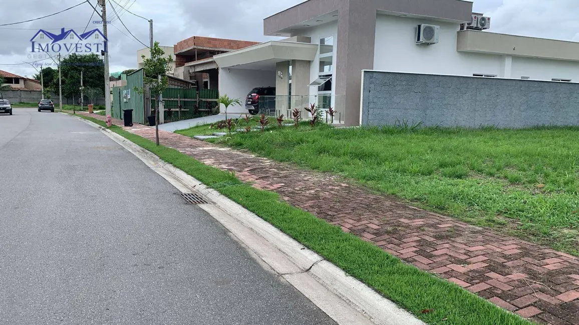 Foto 2 de Terreno / Lote à venda, 381m2 em Itapeba, Marica - RJ