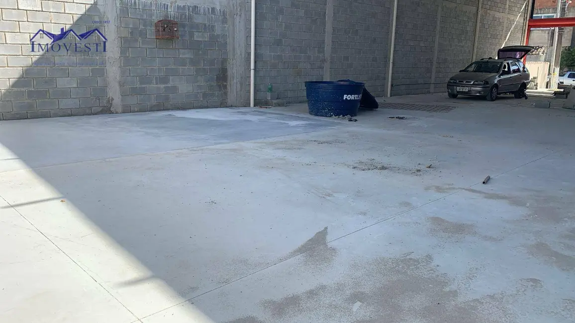 Armazém / Galpão para alugar, 360m2 em Centro, Marica - RJ - imagem 3 Foto 3 de Armazém / Galpão para alugar, 360m2 em Centro, Marica - RJ