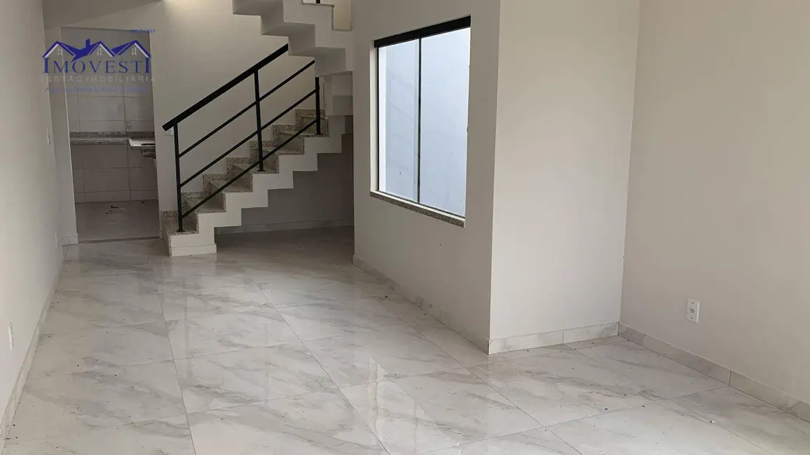 Foto 6 de Casa com 2 quartos à venda, 240m2 em Pindobas, Marica - RJ