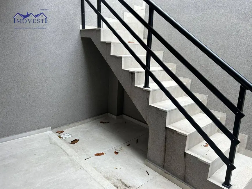 Foto 4 de Casa com 4 quartos para alugar, 216m2 em Araçatiba, Marica - RJ