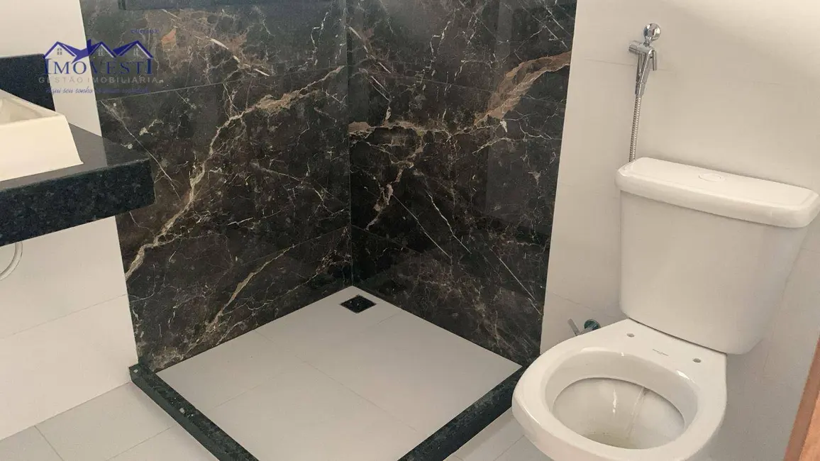 Foto 4 de Casa com 3 quartos à venda, 219m2 em Marica - RJ