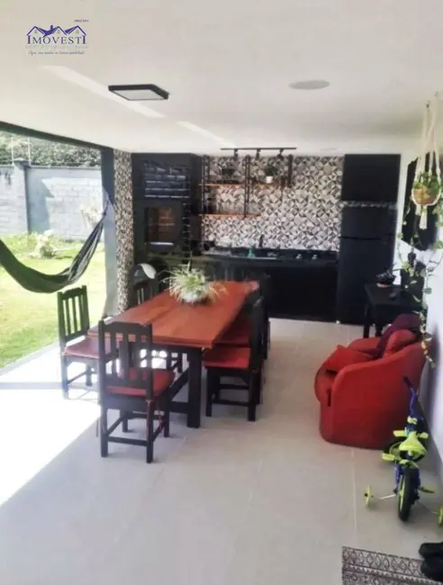 Casa de Condomínio com 2 quartos à venda, 180m2 em Marica - RJ - imagem 7 Foto 7 de Casa de Condomínio com 2 quartos à venda, 180m2 em Marica - RJ