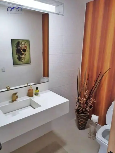Casa de Condomínio com 2 quartos à venda, 180m2 em Marica - RJ - imagem 5 Foto 5 de Casa de Condomínio com 2 quartos à venda, 180m2 em Marica - RJ