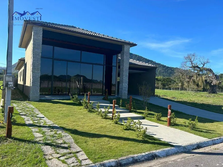 Foto 1 de Casa de Condomínio com 3 quartos à venda, 210m2 em Pilar, Marica - RJ