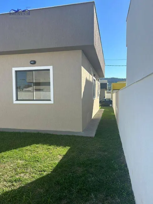 Foto 3 de Casa de Condomínio com 3 quartos à venda, 99m2 em Pindobas, Marica - RJ