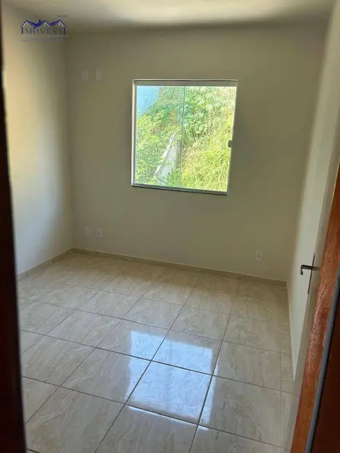 Foto 3 de Casa com 2 quartos à venda, 75m2 em Jacaroá, Marica - RJ