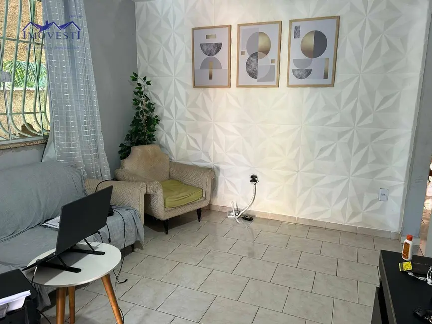 Casa com 2 quartos à venda, 480m2 em Marica - RJ - imagem 9 Foto 9 de Casa com 2 quartos à venda, 480m2 em Marica - RJ