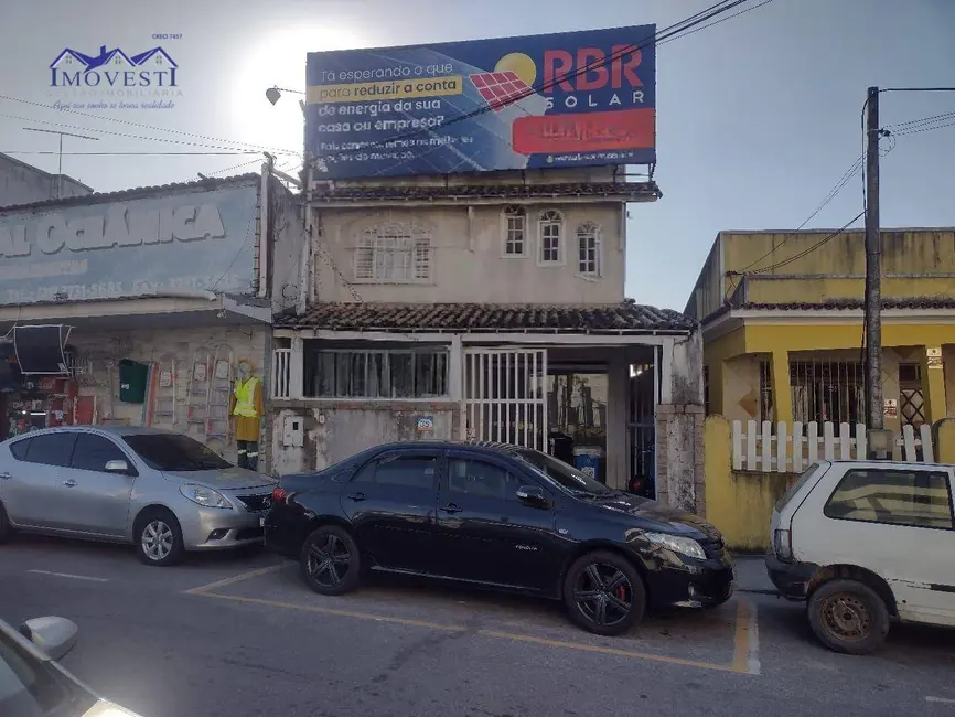 Foto 1 de Casa com 4 quartos para alugar, 208m2 em Centro, Marica - RJ