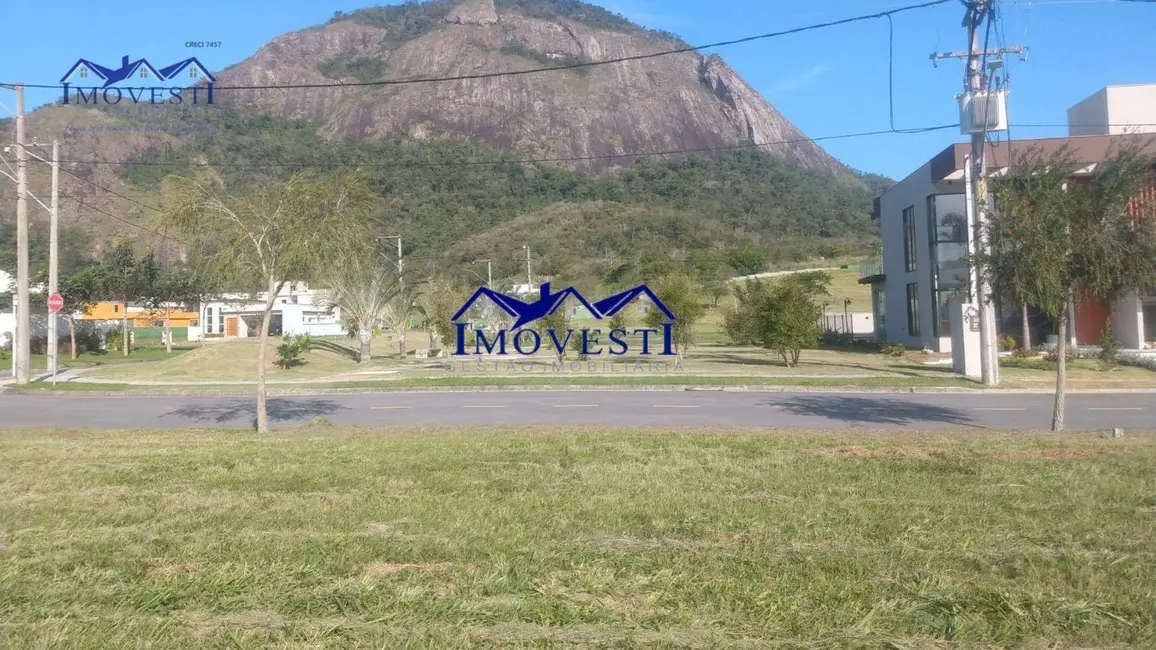 Foto 2 de Terreno / Lote à venda, 381m2 em Marica - RJ