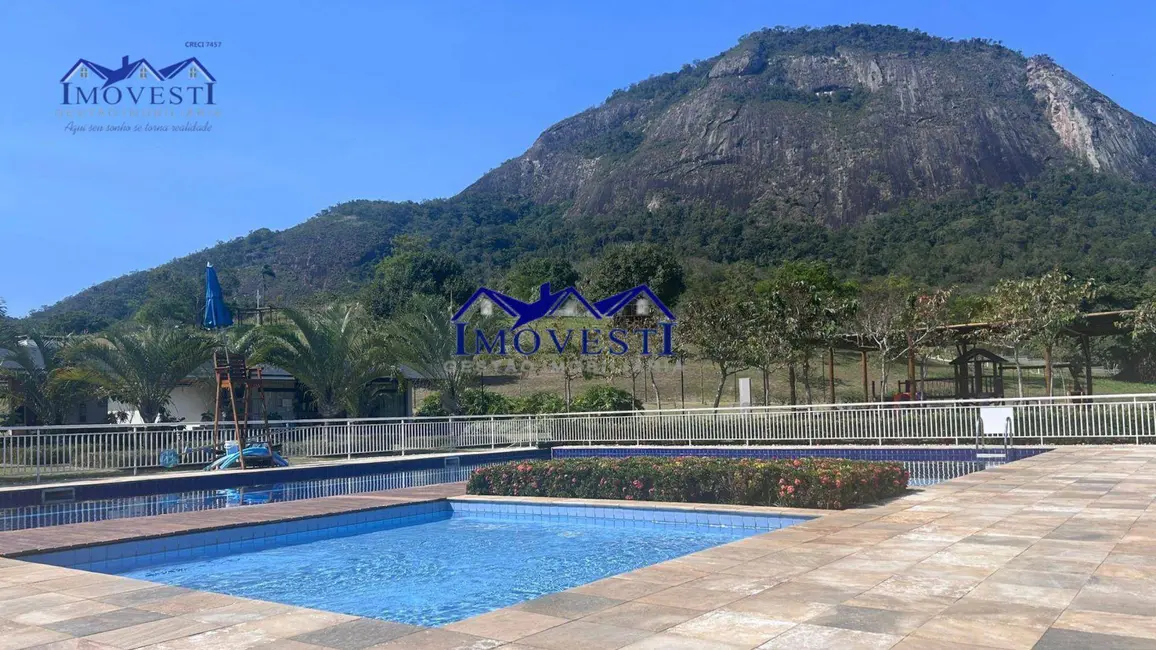 Foto 4 de Terreno / Lote à venda, 381m2 em Marica - RJ