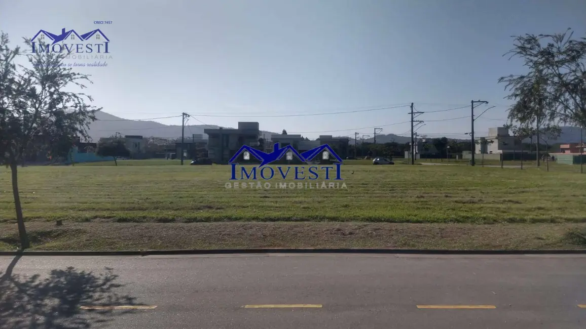 Foto 1 de Terreno / Lote à venda, 381m2 em Marica - RJ