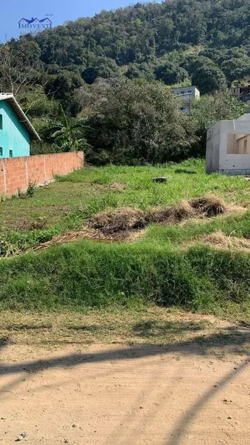 Foto 3 de Terreno / Lote à venda, 360m2 em Caxito, Marica - RJ