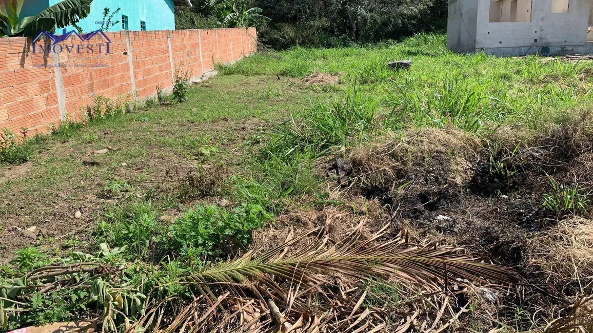 Foto 1 de Terreno / Lote à venda, 360m2 em Caxito, Marica - RJ
