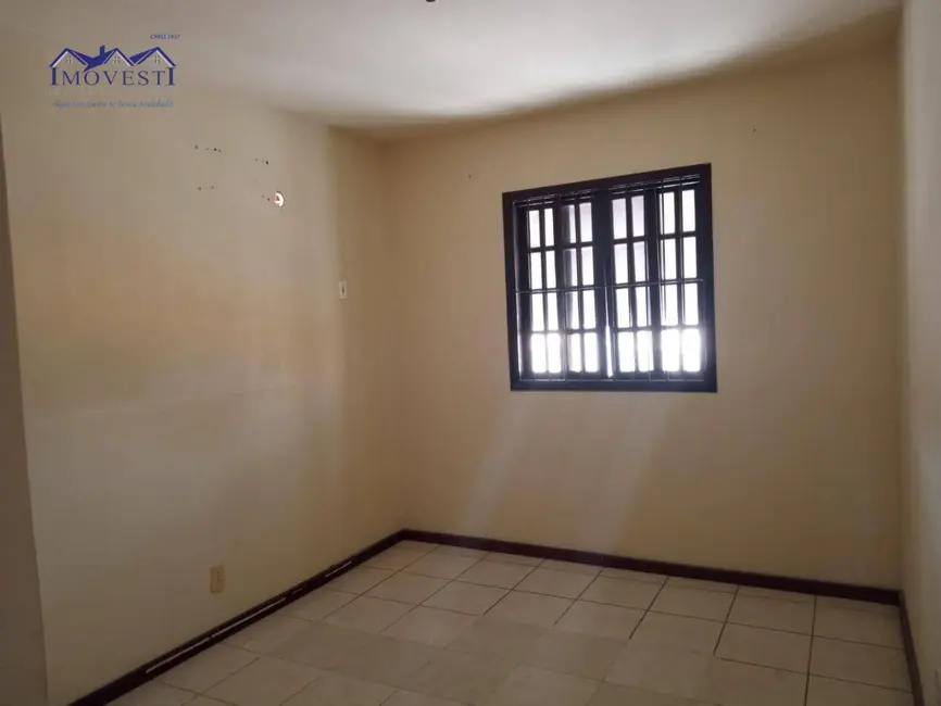 Foto 4 de Casa com 2 quartos à venda, 180m2 em Centro, Marica - RJ
