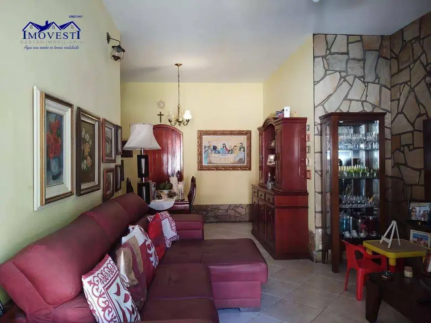 Foto 7 de Casa com 3 quartos para alugar, 213m2 em Marica - RJ