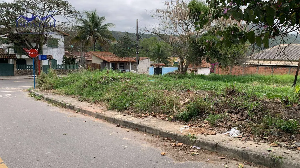 Foto 1 de Terreno / Lote à venda, 720m2 em Jacaroá, Marica - RJ