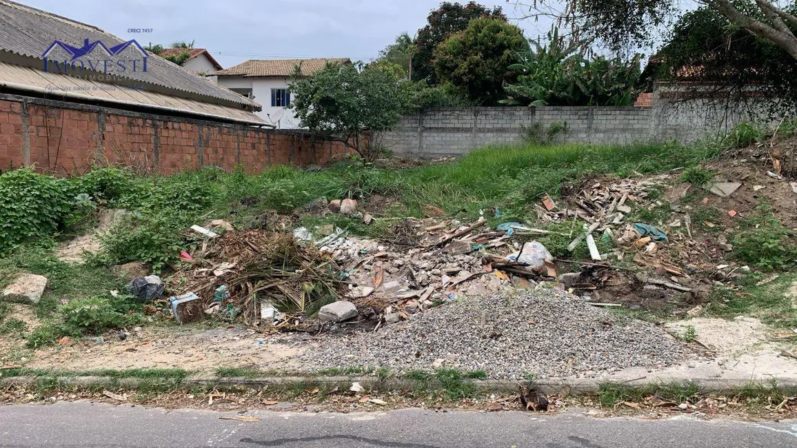 Foto 2 de Terreno / Lote à venda, 720m2 em Jacaroá, Marica - RJ