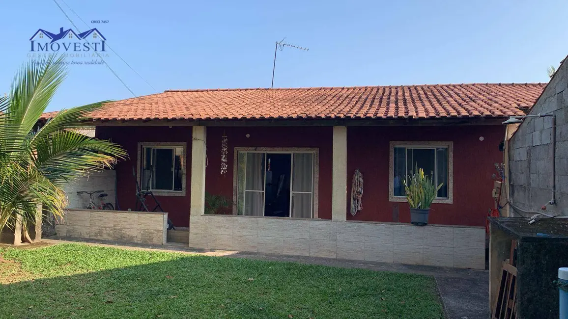 Foto 1 de Casa de Condomínio com 3 quartos à venda, 450m2 em Marica - RJ