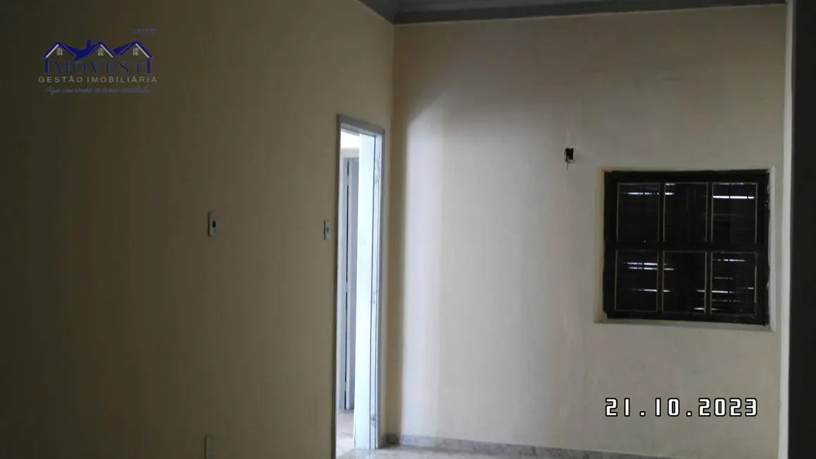Casa com 2 quartos à venda, 70m2 em São Domingos, Niteroi - RJ - imagem 3 Foto 3 de Casa com 2 quartos à venda, 70m2 em São Domingos, Niteroi - RJ
