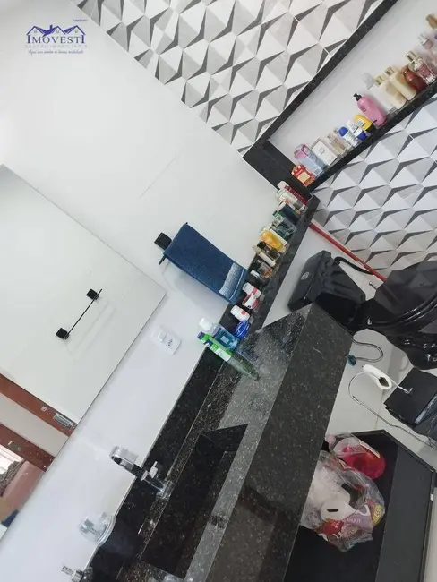 Foto 3 de Casa de Condomínio com 3 quartos à venda, 360m2 em Marica - RJ